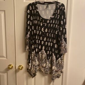 White Mark Black and Cream Patterned Tunic